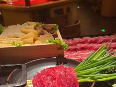 -晓宇重庆火锅(西安荟聚店)