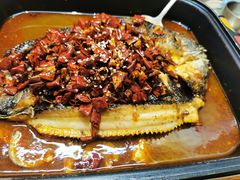 -令狐冲烤鱼·烧菜馆(达明店)