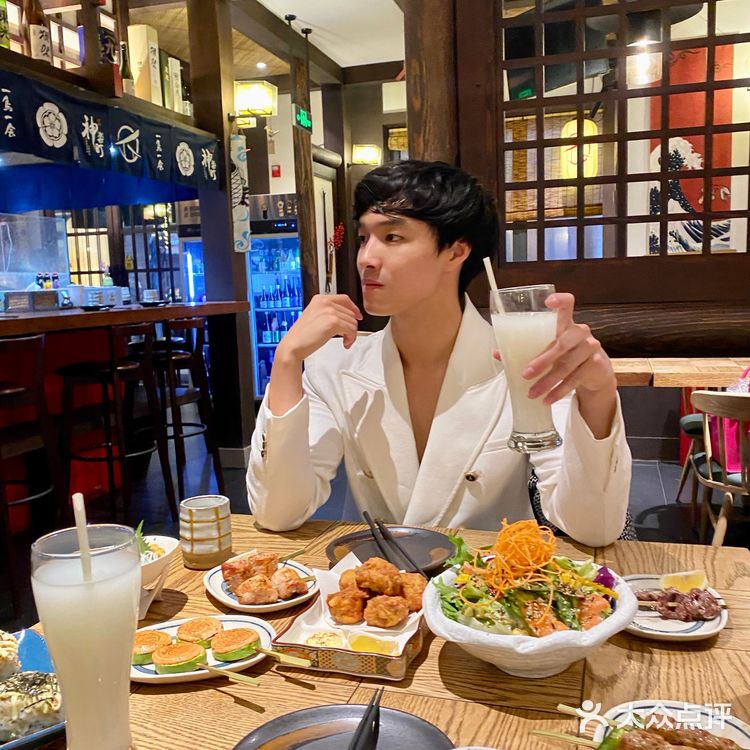 济南日式烧鸟推荐|国际时尚创意中心·红尚坊～一鸟一会 