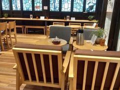 -猫的天空之城概念书店(杭州南宋御街店)