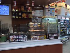 -全家便利店(漕溪北路七店)