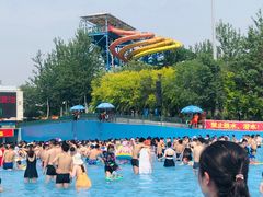 -欢乐水魔方水世界