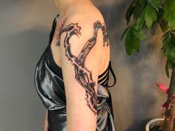 -刺客纹画纹身·洗纹身·穿孔饰品