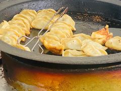 -黄阿姨锅贴大王(万航渡路店)