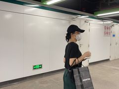 -Onitsuka Tiger(港汇恒隆广场店)