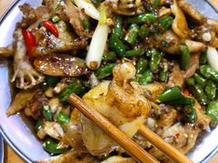 -鸿顺老铁锅美蛙鱼府(解放碑店)