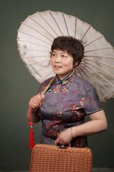 -城南旧影 旗袍全家福摄影写真体验馆