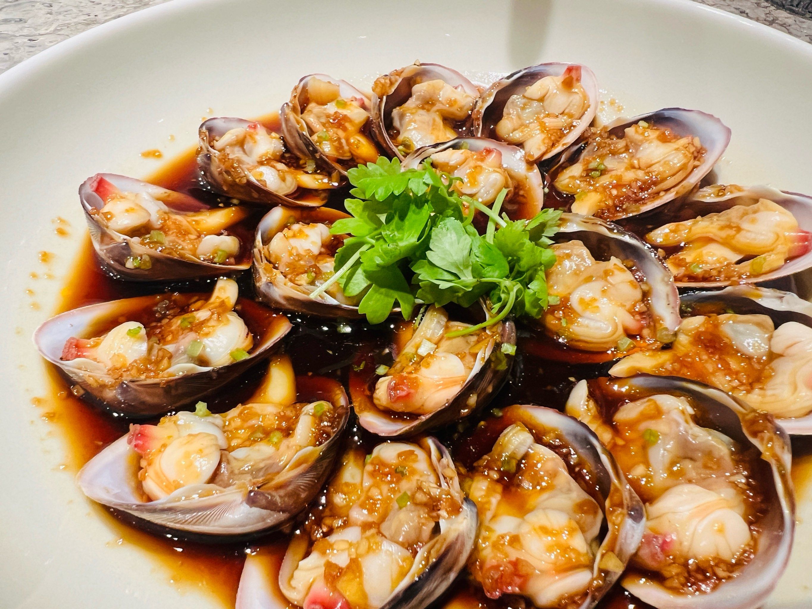 请福建人吃福建菜,得到一致好评,有点小得