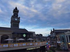 -王府井奥莱临潼小镇(临潼店)