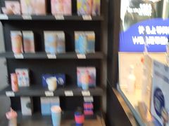 -瑞幸咖啡(番禺万达广场店)