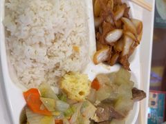 -聚德华天护国寺小吃(甜水园店)