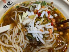 -湘人龙记老长沙米粉(鸟巢店)