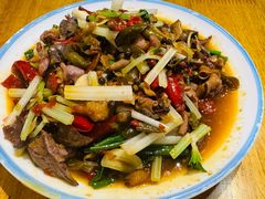 -弓虽昌焖烧鸡(大竹林店)