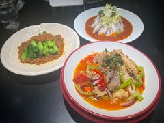 -麻六记(凤凰汇店)