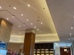 -亚龙湾希尔顿自助餐厅·海鲜·烧烤·沙滩BBQ·现场乐队
