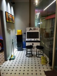 -老男孩男士理容馆·理发·烫染·修面