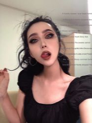 -变画·发型STUDIO