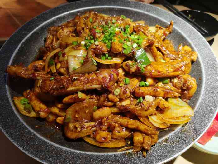 六月雪干锅(凯德天府店)-"这是第三次来这家店吃了,这一次的体验感真.