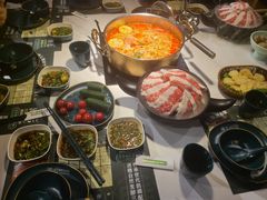 -椰子湾·海南火锅·糟粕醋·椰子鸡(正大广场店)