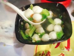 -明记烧鱼美味店