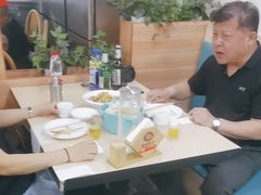 -老边饺子馆(西站店)