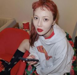-AYO SALON