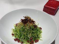 -皇城根·鲁菜济南菜·吊炉烤鸭·炒鸡鱼头(济南旗舰店)