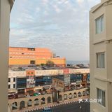 Hotel，环境不错，装修很好，房间干净，窗外景色不错