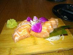 -泰居酒屋日式料理烧肉