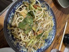 -叶新小吃店(来凤小区总店)