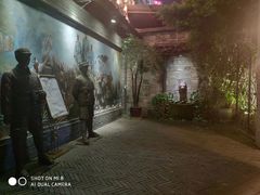 -佬革命主题火锅(玉沙路店)