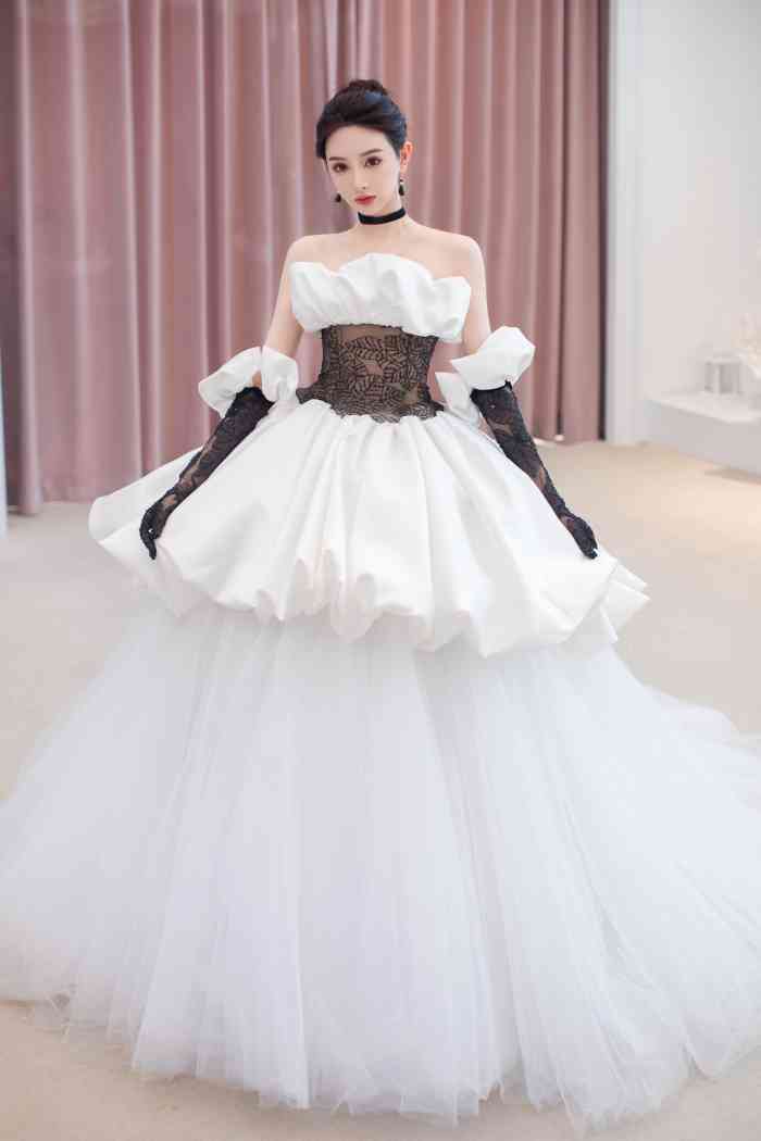 rosequeen 婚纱礼服-"因为女孩子都比较纠结,我已经把深圳各大婚.