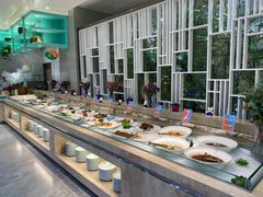自助取餐区-绿岛港轩海鲜烤肉涮锅自助餐厅