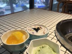 -董眼镜火锅(洪崖洞总店)