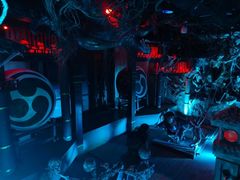 -屋有岛沉浸游戏旗舰店(中山公园店)