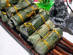 -刘姐啤酒鱼民族演艺餐厅(西街总店)