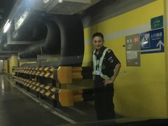 -白玉兰广场停车场