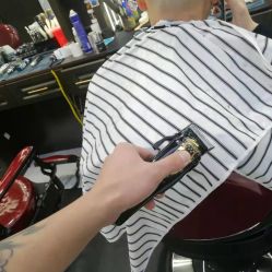 -Barber潮先生男士理发店