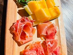 -Brut Eatery Wine Bar & Restaurant (建国东路店)