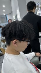 -藤野造型烫染·漂发