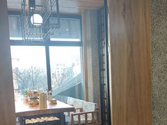 -红沃烤肉(家乐福2部店)