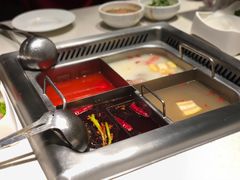 -海底捞火锅鲜切牛肉主题店(长寿路店)