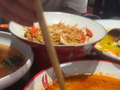 -川流不息·地道川菜·小龙虾(松东路店)