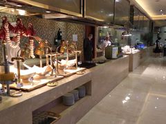 自助取餐区-River Café 海鲜自助(重庆丽笙世嘉酒店)
