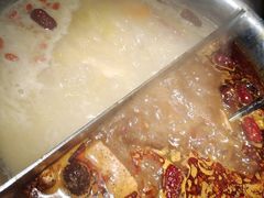 -湊湊火锅·茶憩(上海合生汇店)