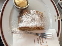 -Cafe Sacher(WIEN)