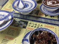-黄氏许牛奶甜品(台山石花广场店)