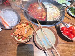 -萍姐火锅·公路夜市(武汉首店)