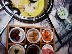 -鱼豆吉·豆浆鱼火锅(宜昌万达店)