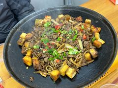 -老周炒拨拉(甘州总店)